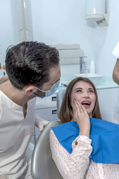 Best Emergency Denture Repair in Woodmont, CT